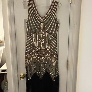 Black and white sequined flapper dress w/ fringe